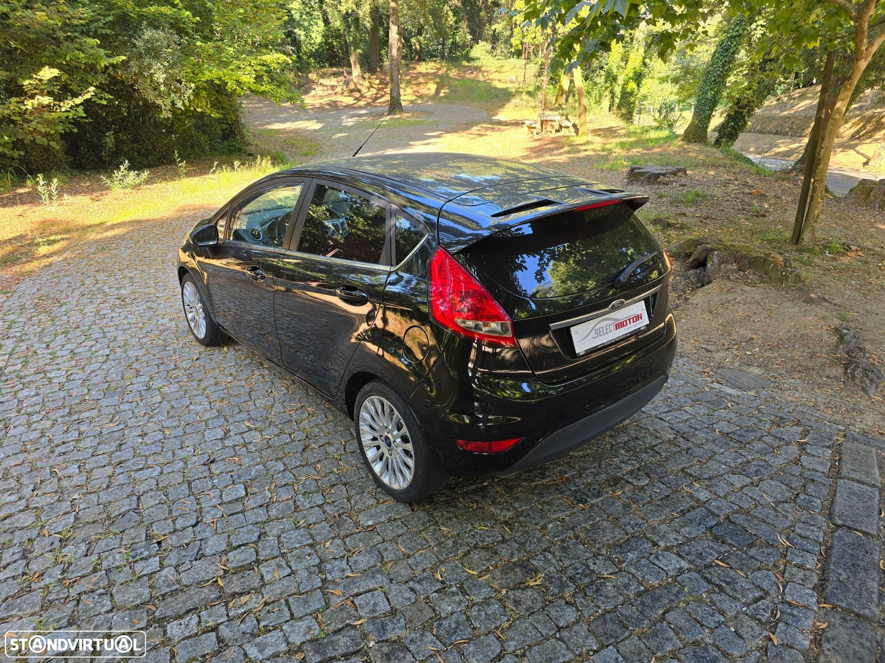 Ford Fiesta 1.4 Titanium Aut. - 6
