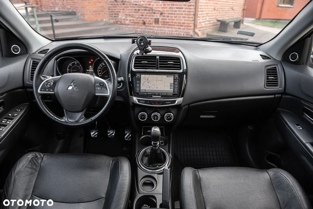 Mitsubishi ASX 1.8 DI-D 2WD Diamant Edition - 28