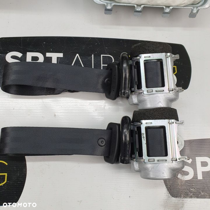 FORD FIESTA MK8 VIGNALE DESKA ROZDZIELCZA KONSOLA KOKPIT PULPIT PODUSZKI AIRBAG AIR BAG PASY KIT SET - 12