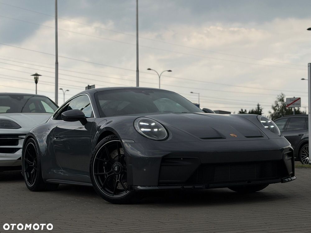 Porsche 911 - 4