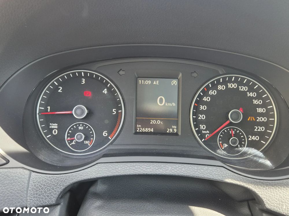 Volkswagen Sharan 2.0 TDI BMT Highline DSG - 4