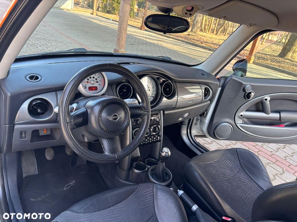 MINI Cooper Seven - 13
