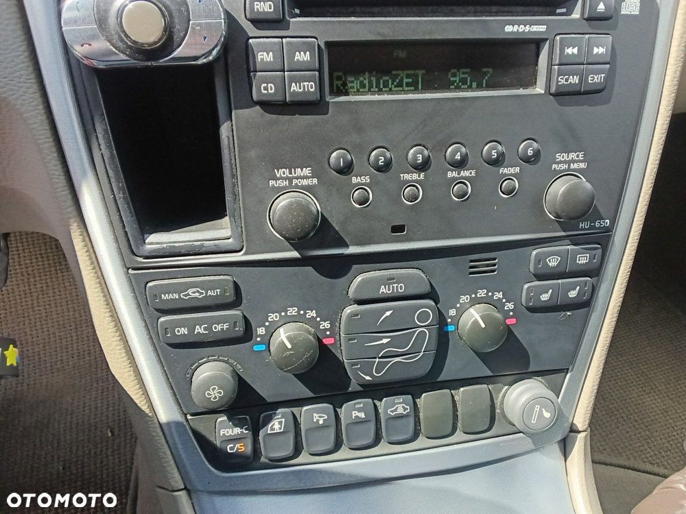 Volvo XC 70 - 18