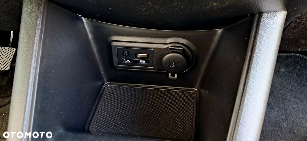 Hyundai ix20 1.4 blue Space+ - 11