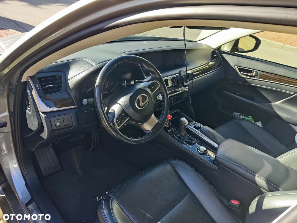 Lexus GS 200t / 300 Elite - 28