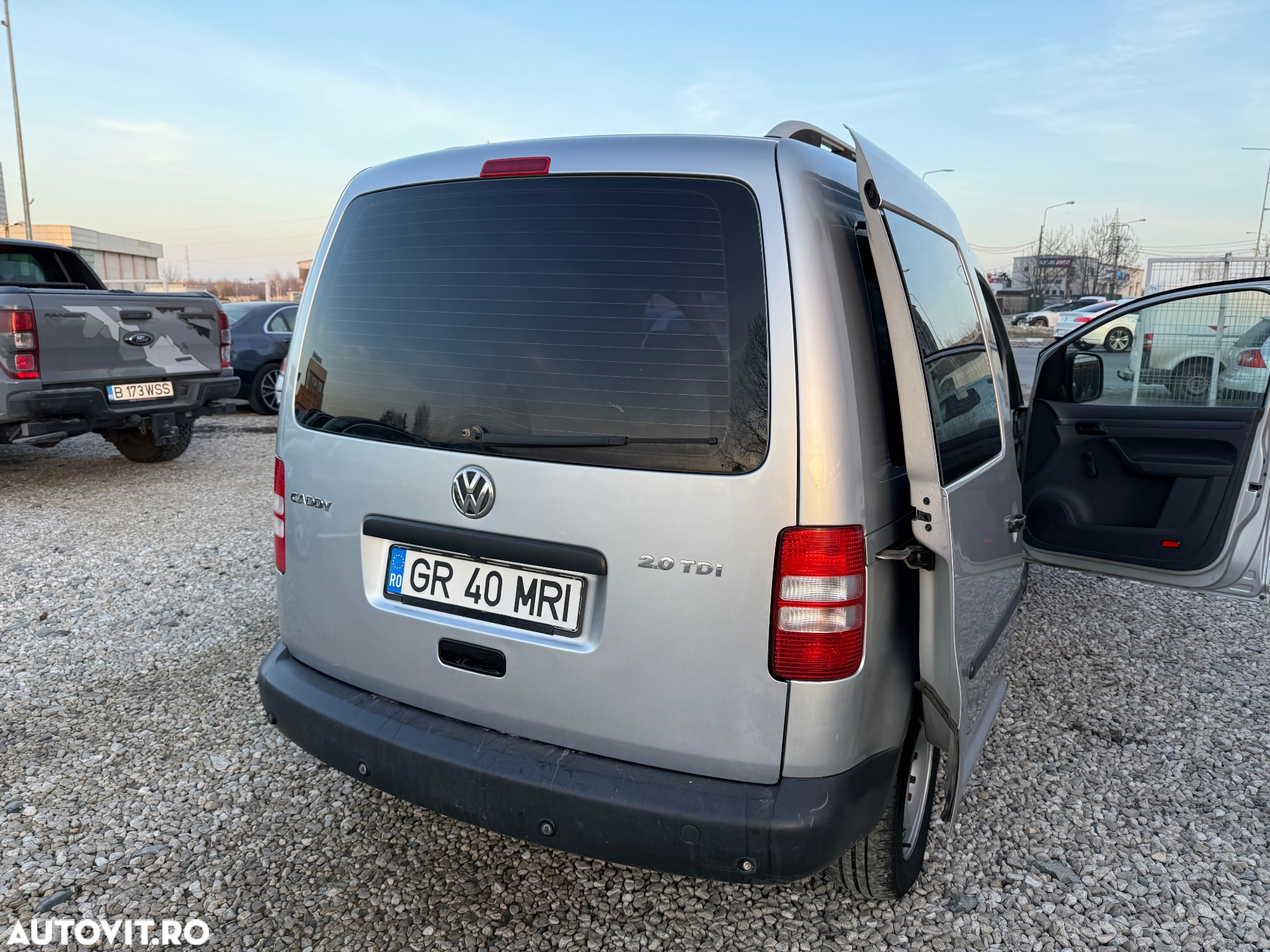 Volkswagen Caddy 2.0 TDI 4Motion Comfortline - 13