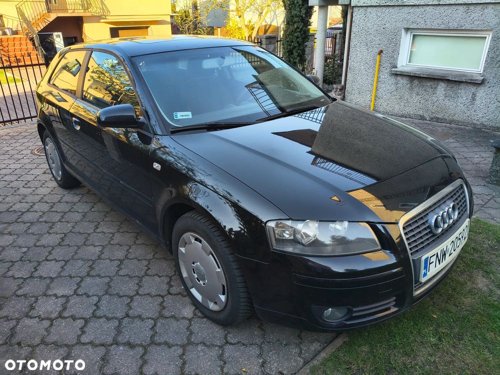 Audi A3 3-drzwiowe 1.6 Ambition - 2