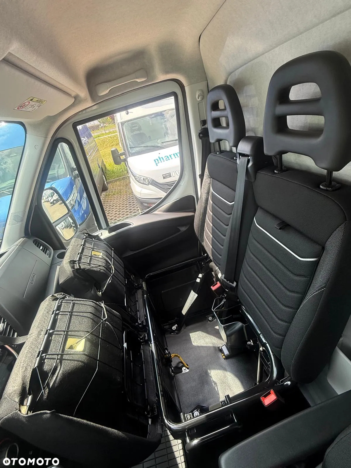 Iveco 50C16H3,0Z  KAT. B WERSJA WZMOCNIONA Z WINDĄ - 27