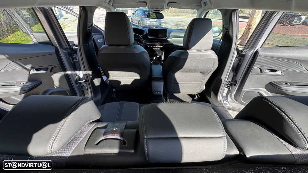 Peugeot 2008 1.2 PureTech Allure Pack - 13