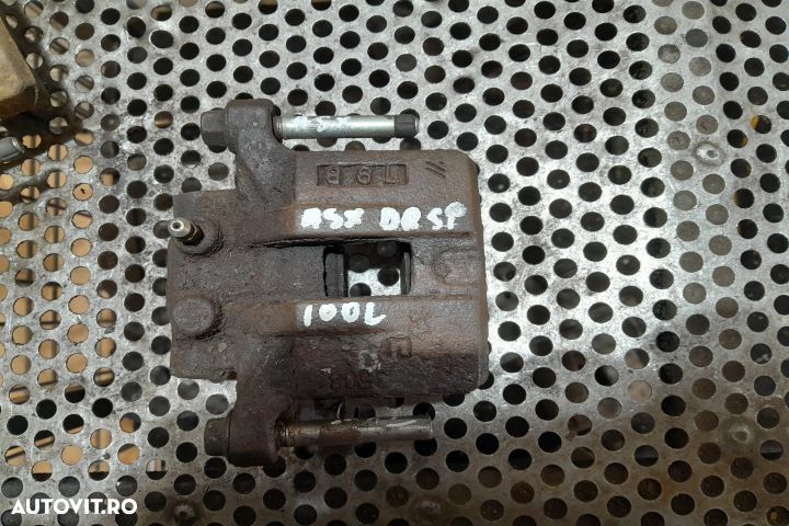 Etrier spate dreapta Mitsubishi ASX 1 [2010 - 2012] Crossover 1.8 DI- - 1