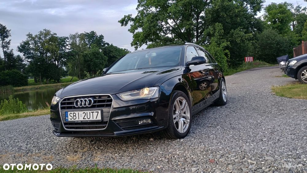 Audi A4 Avant 2.0 TDI DPF Ambiente - 2