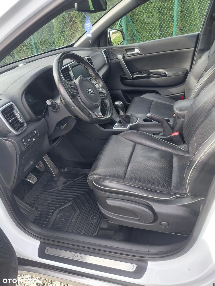 Kia Sportage - 8