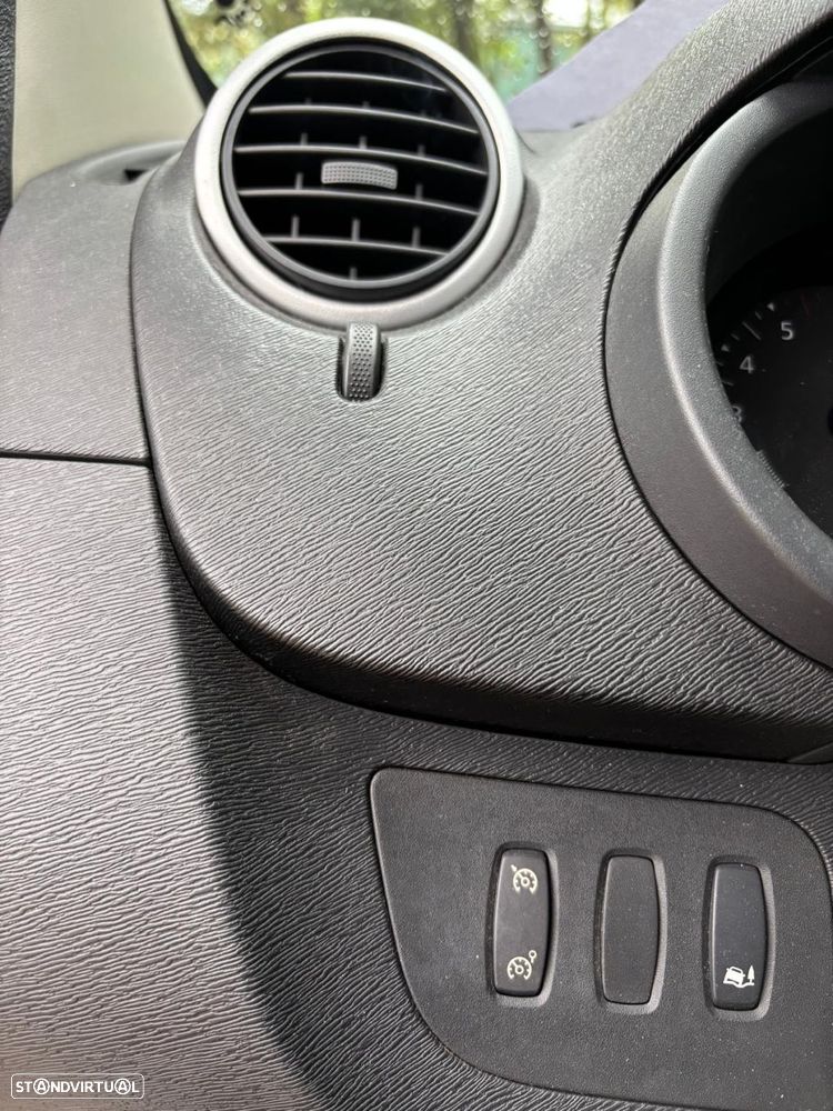 Renault Kangoo 1.5 DCI 75 - 18