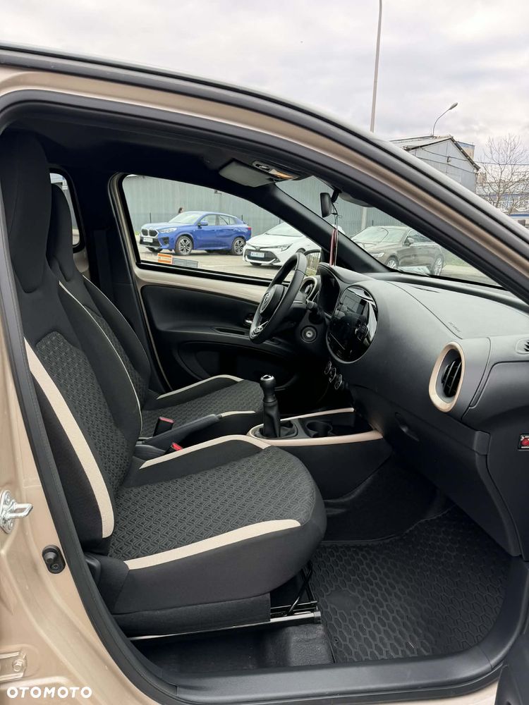 Toyota Aygo X 1.0 VVT-i Style - 7