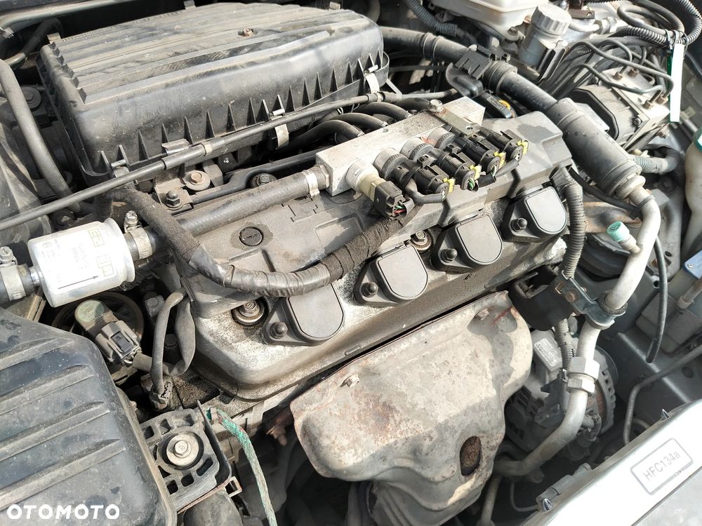 SILNIK D14Z6 HONDA CIVIC VII 1.4 SŁUPEK BLOK - 2