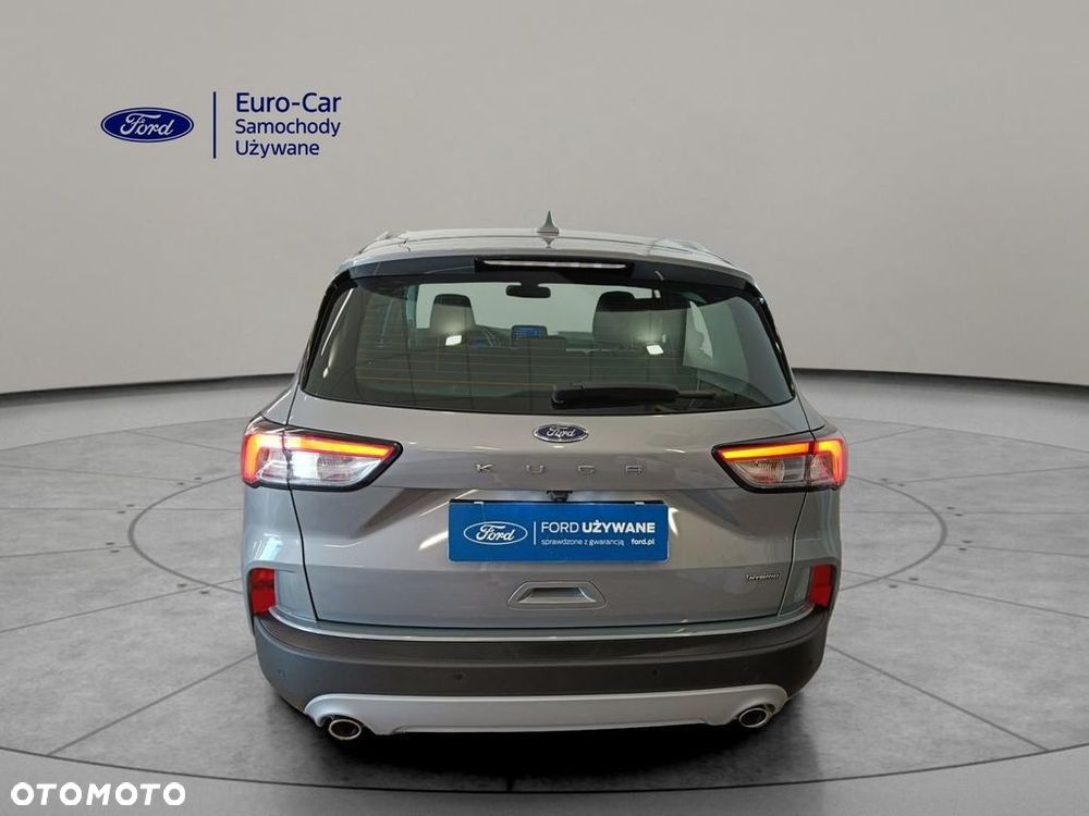 Ford Kuga - 8