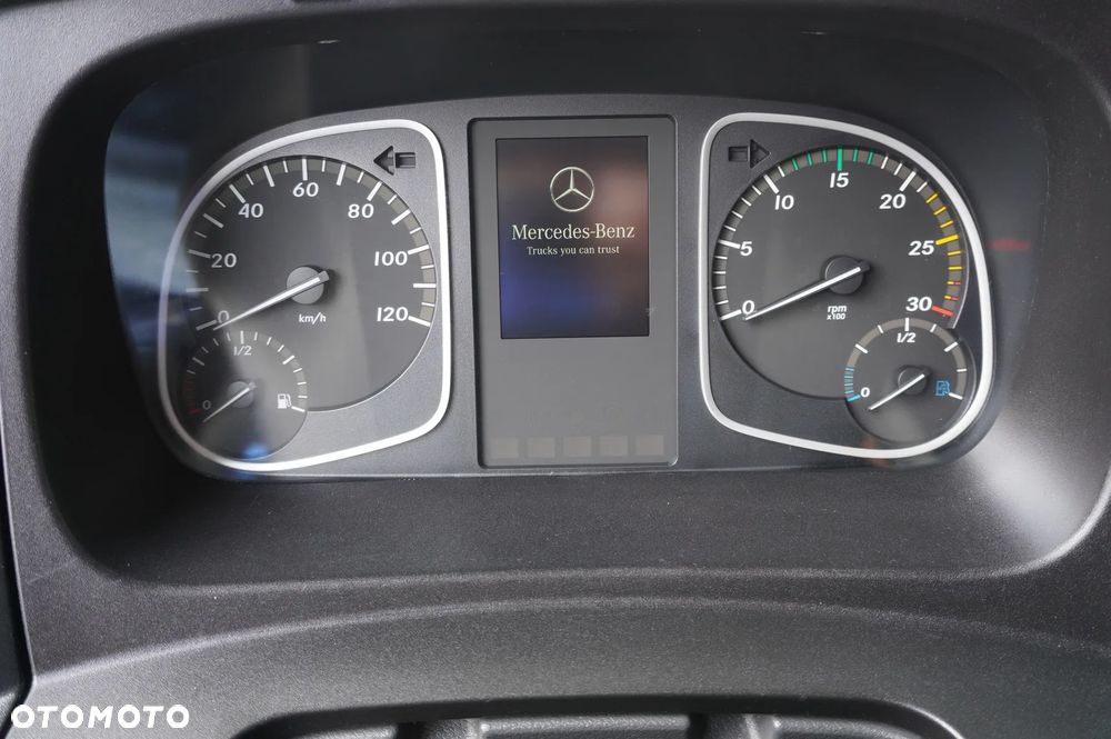 Mercedes-Benz Atego 1530 E6 chłodnia Lamberet 17 palet / ładowność 7t_202708 - 21