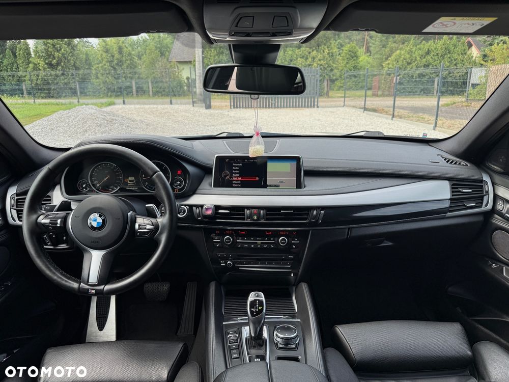 BMW X6 xDrive40d - 17