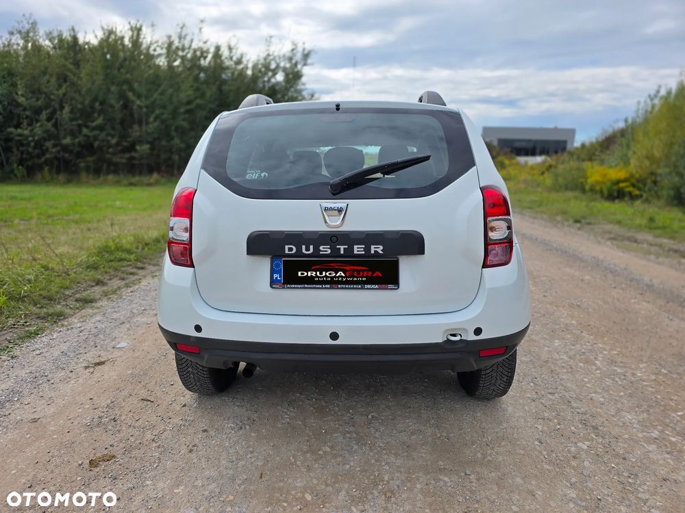 Dacia Duster 1.6 SCe Laureate S&S - 12