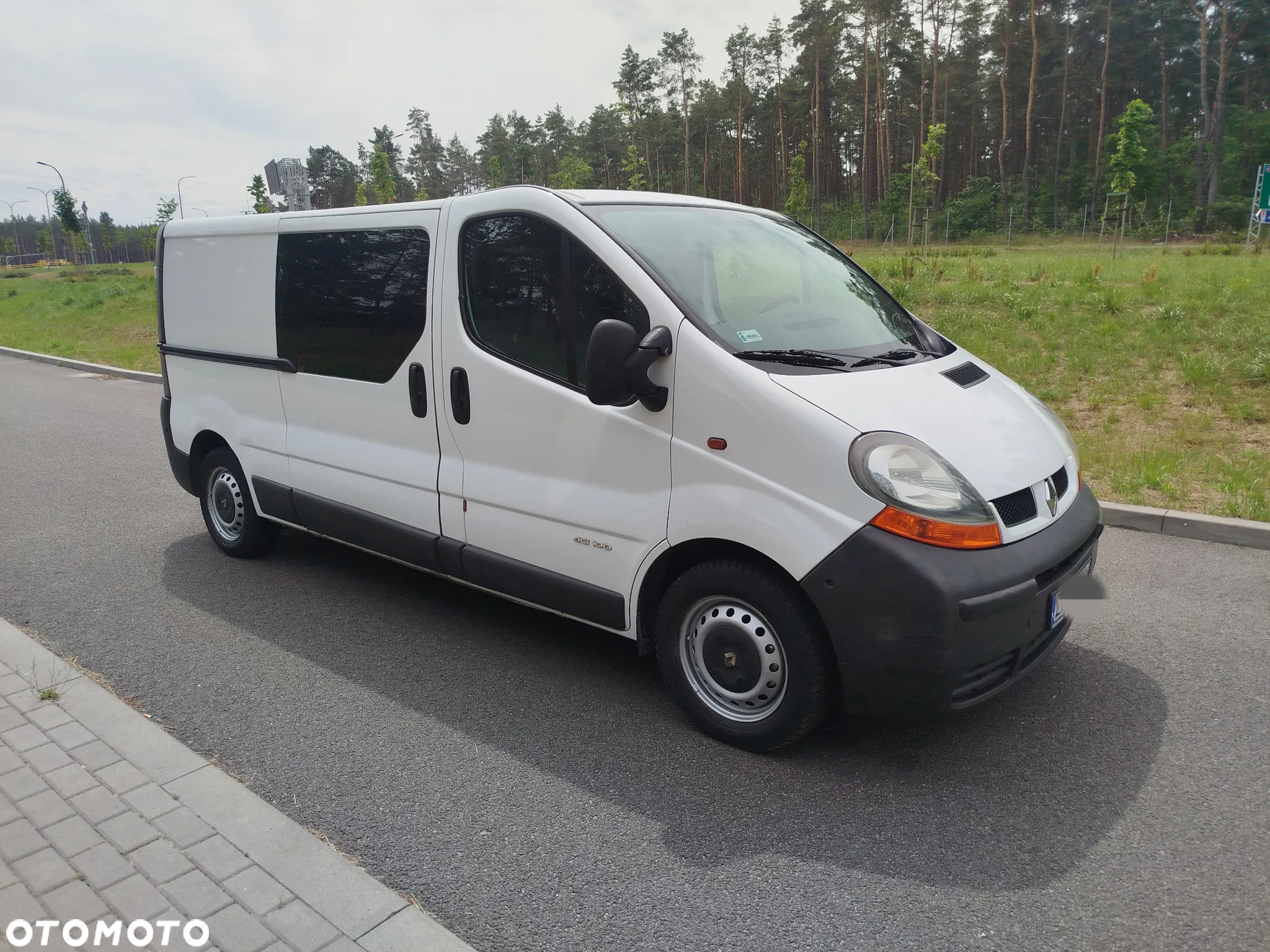 Renault Trafic - 2