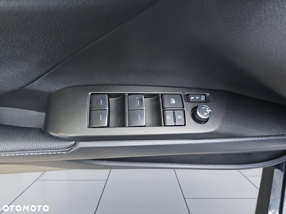 Toyota Camry 2.5 Hybrid Prestige CVT - 18