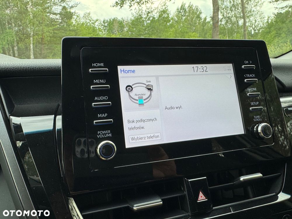 Toyota Camry 2.5 Hybrid Comfort CVT - 27