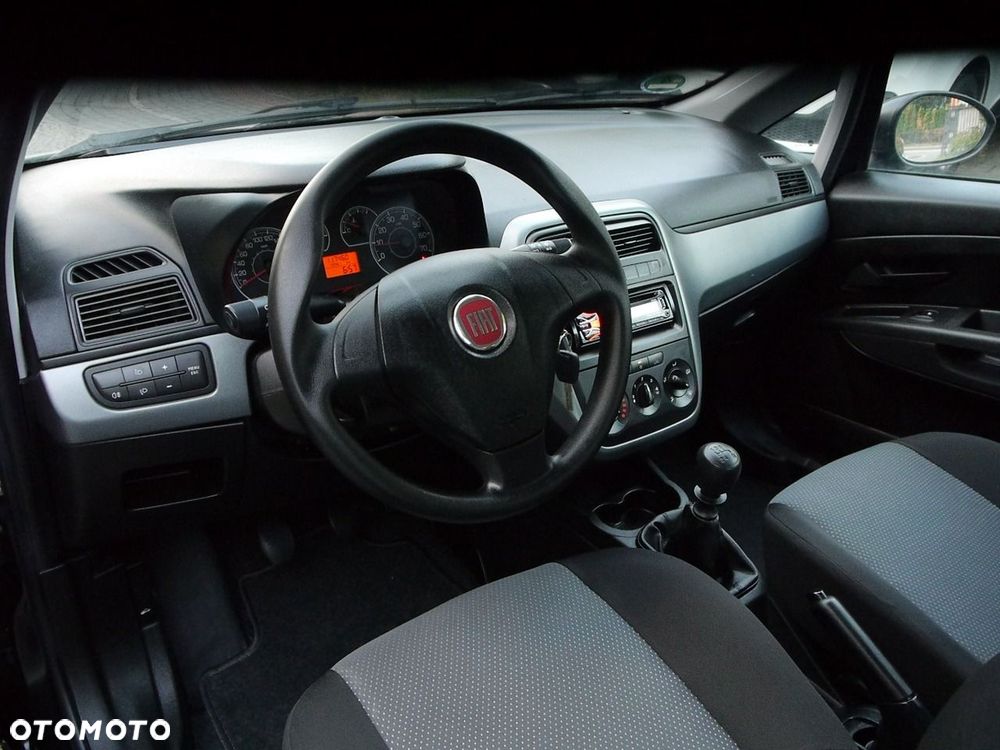 Fiat Punto - 23