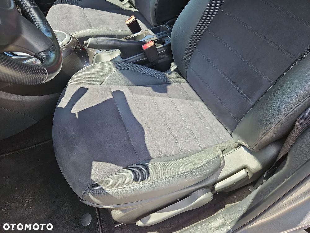 Nissan Juke 1.6 N-Connecta Xtronic EU6 - 12
