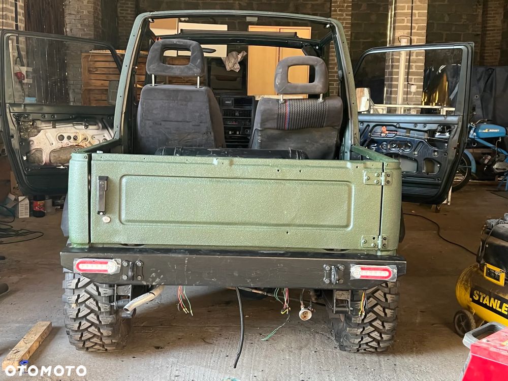 Suzuki Samurai - 36