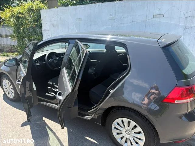 Volkswagen Golf 1.2 TSI Trendline - 2
