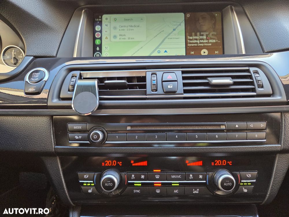 BMW Seria 5 520d xDrive - 32