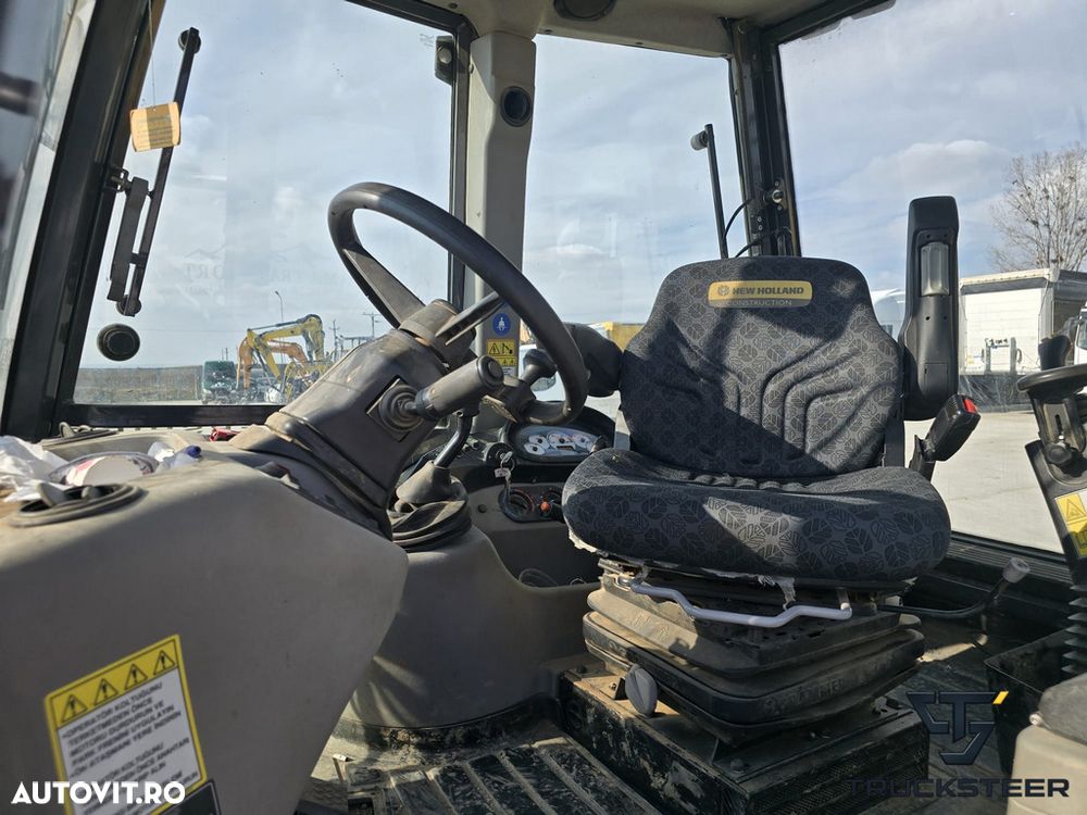 New Holland B115 - 17