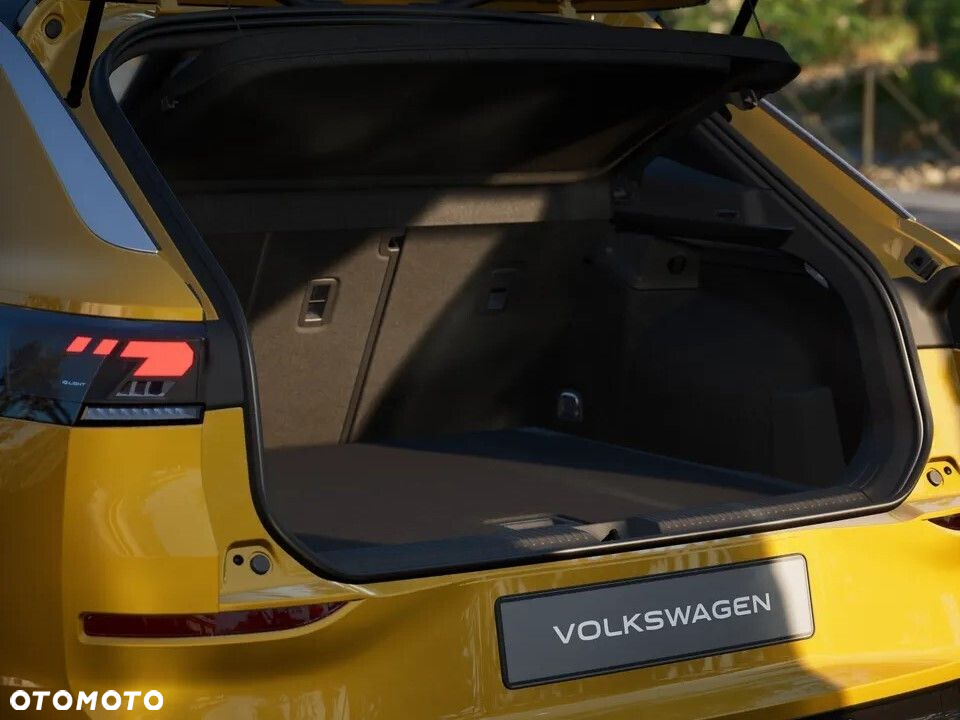 Volkswagen T-Roc - 7