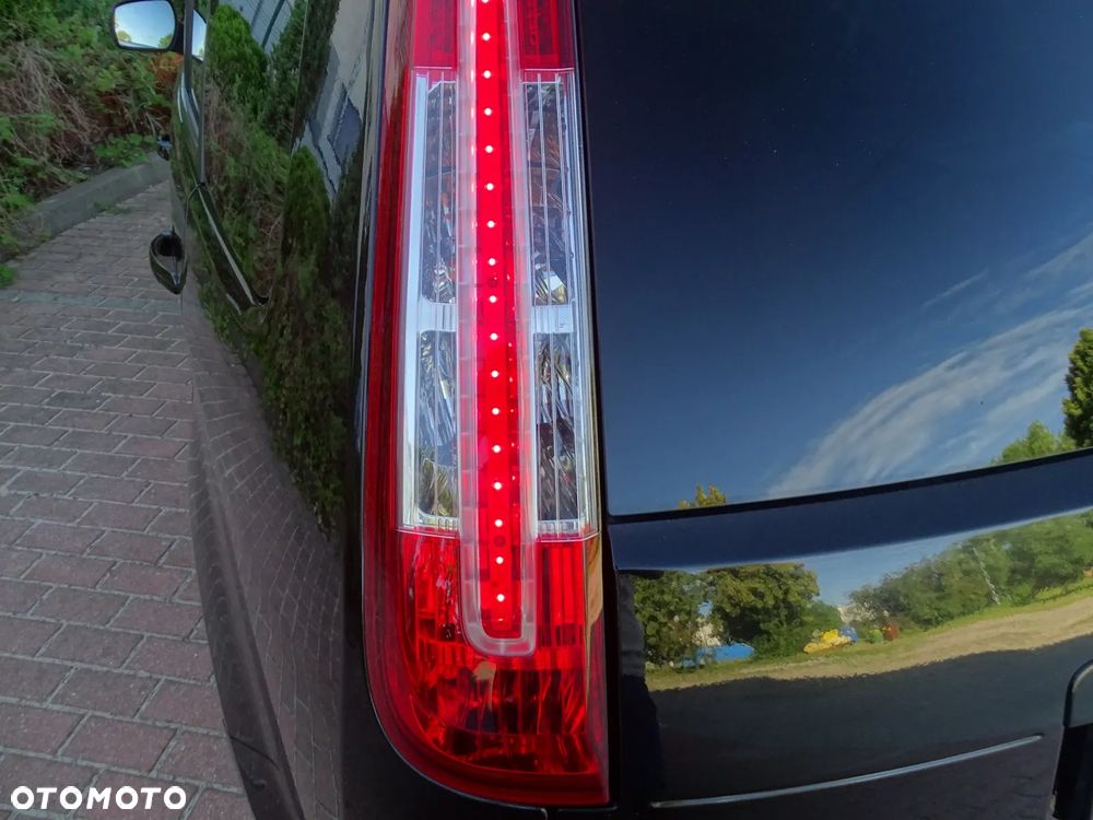 Ford C-MAX 1.6 Platinium X - 27