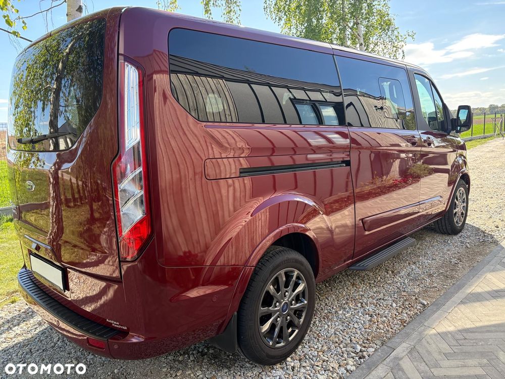 Ford Tourneo Custom 320 L2H1 VA Autm Titanium - 2