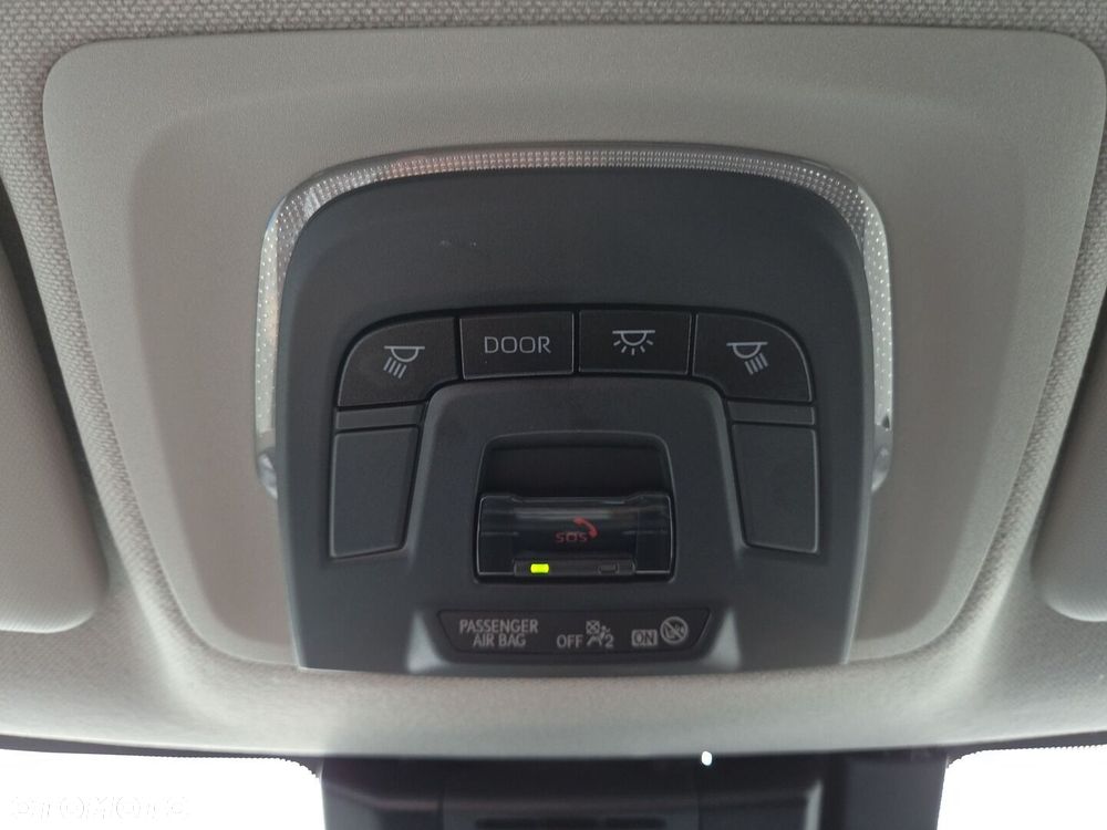 Toyota Corolla 1.8 Hybrid Comfort - 26
