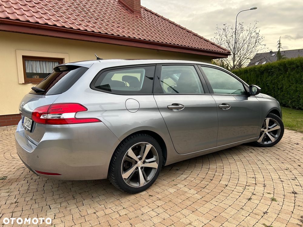 Peugeot 308 BlueHDi 150 Automatik Stop & Start Allure - 6