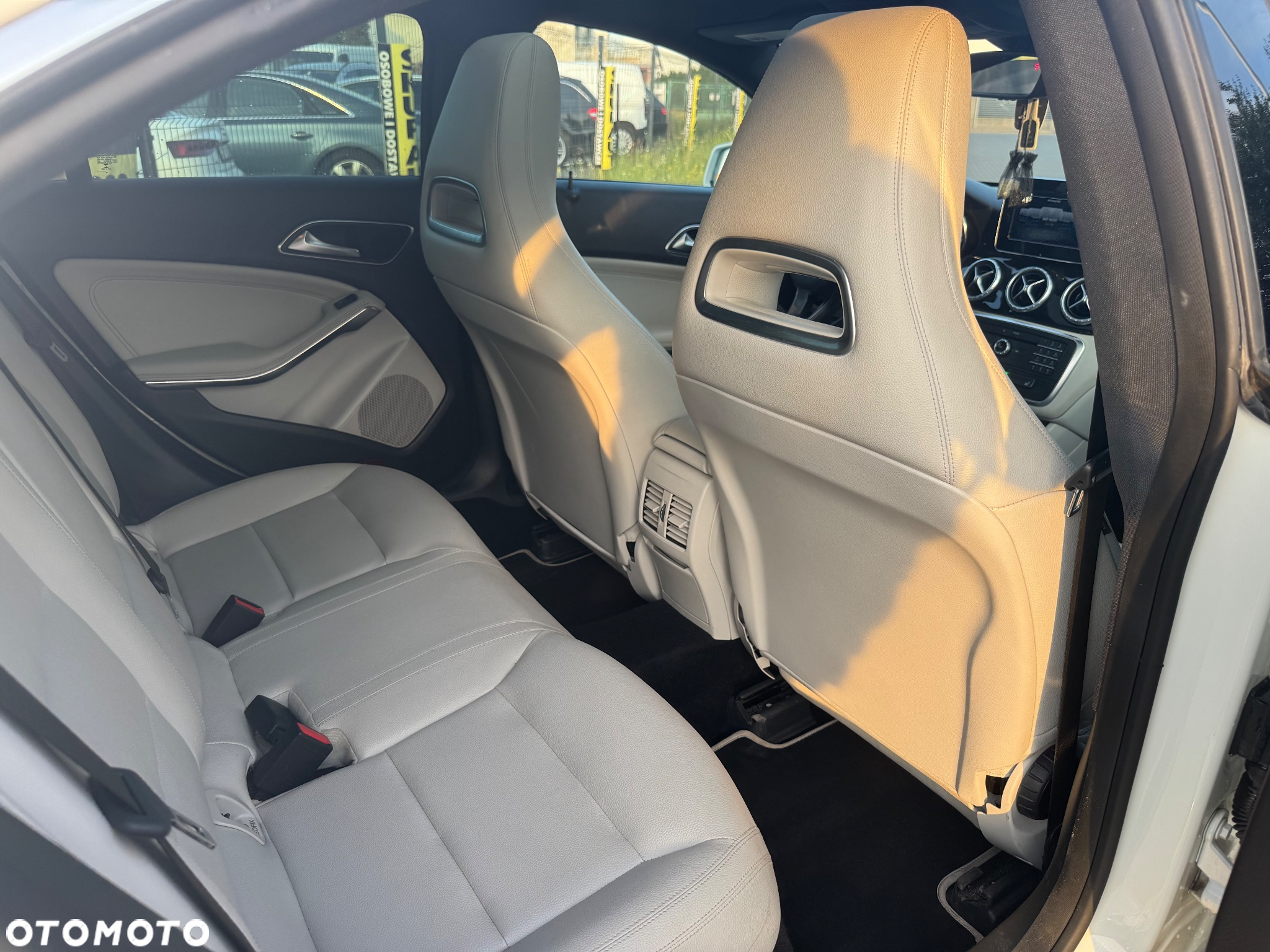 Mercedes-Benz CLA 250 4-Matic AMG Line - 25