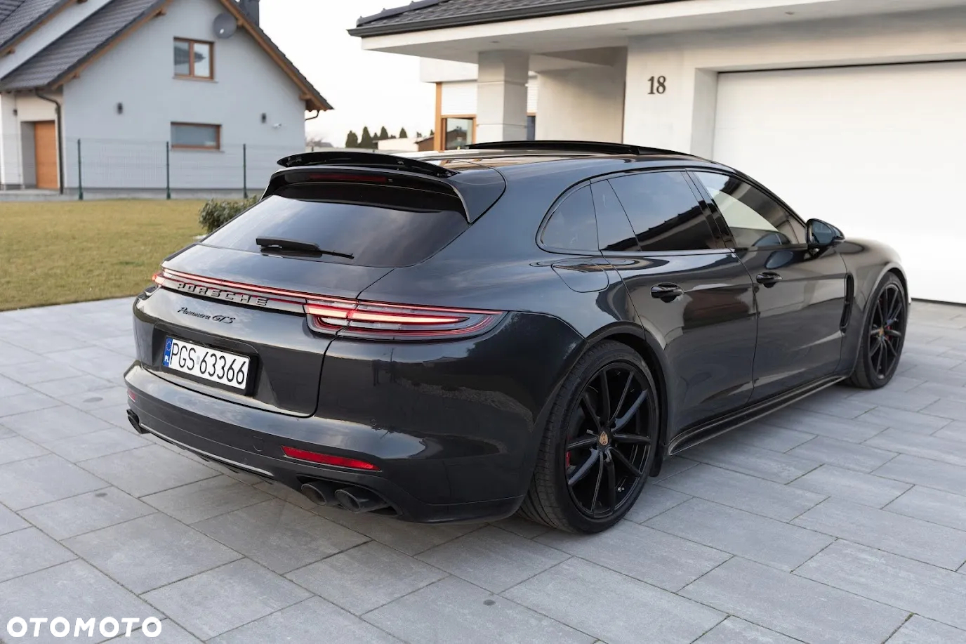 Porsche Panamera GTS GPF Sport Turismo - 25
