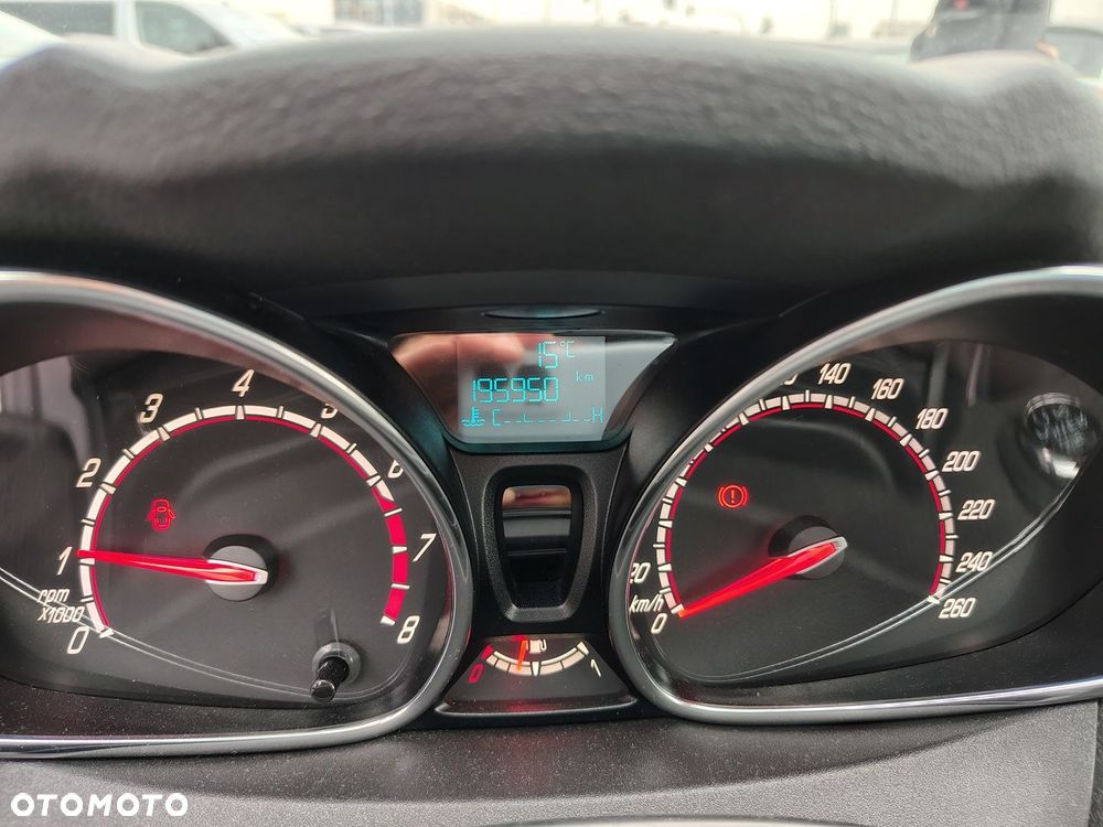 Ford Fiesta ST - 13