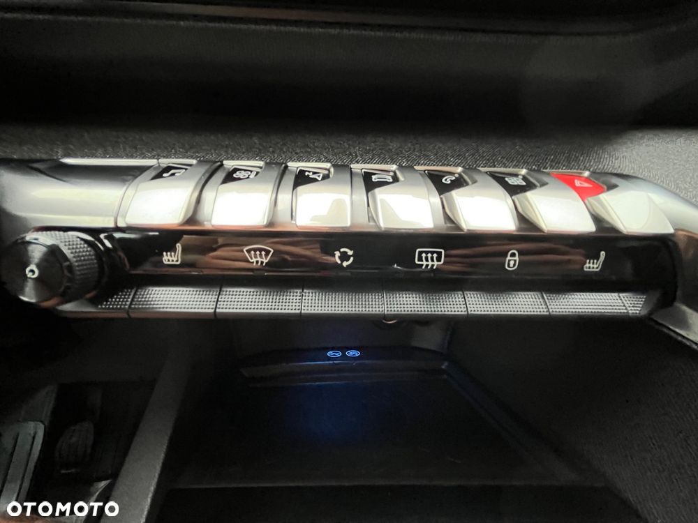 Peugeot 5008 BlueHDi 130 Allure - 27