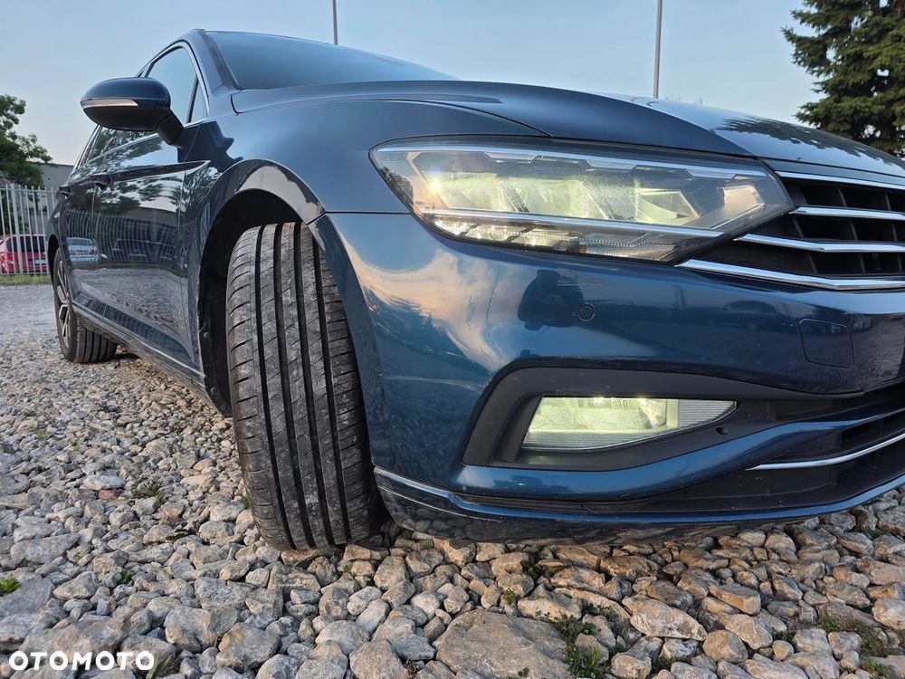 Volkswagen Passat Variant 2.0 TDI EVO Business DSG - 23