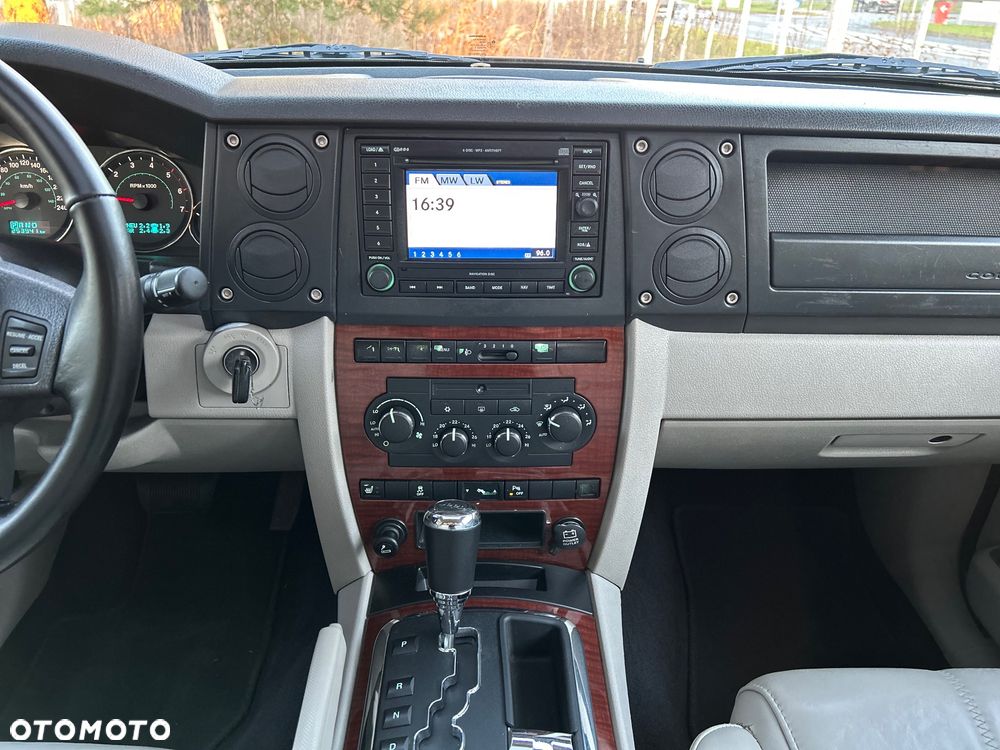 Jeep Commander 3.0 CRD DPF Automatik Limited - 18