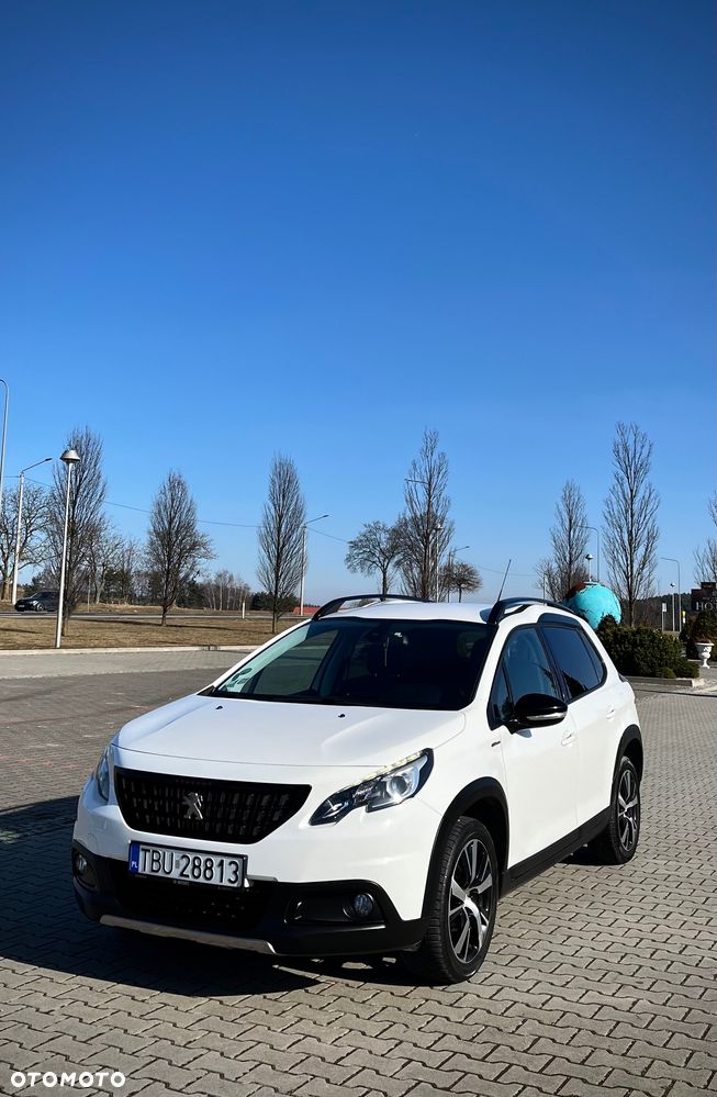 Peugeot 2008 1.6 BlueHDi Style S&S - 2