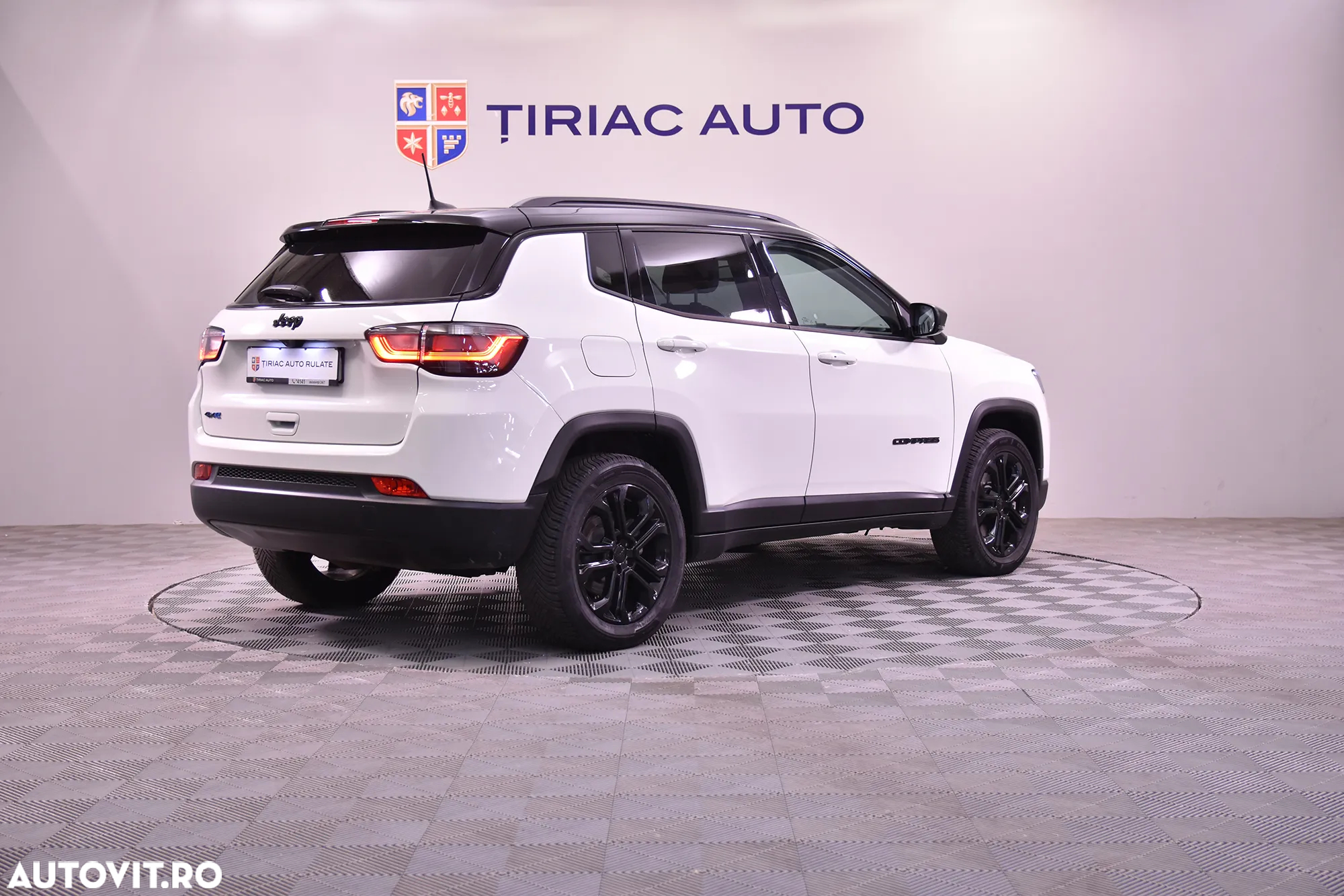 Jeep Compass - 5