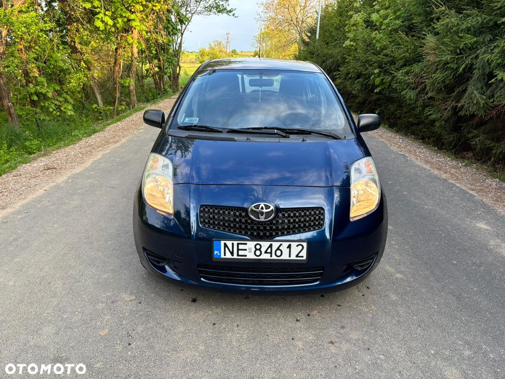 Toyota Yaris 1.3 Luna A/C - 1