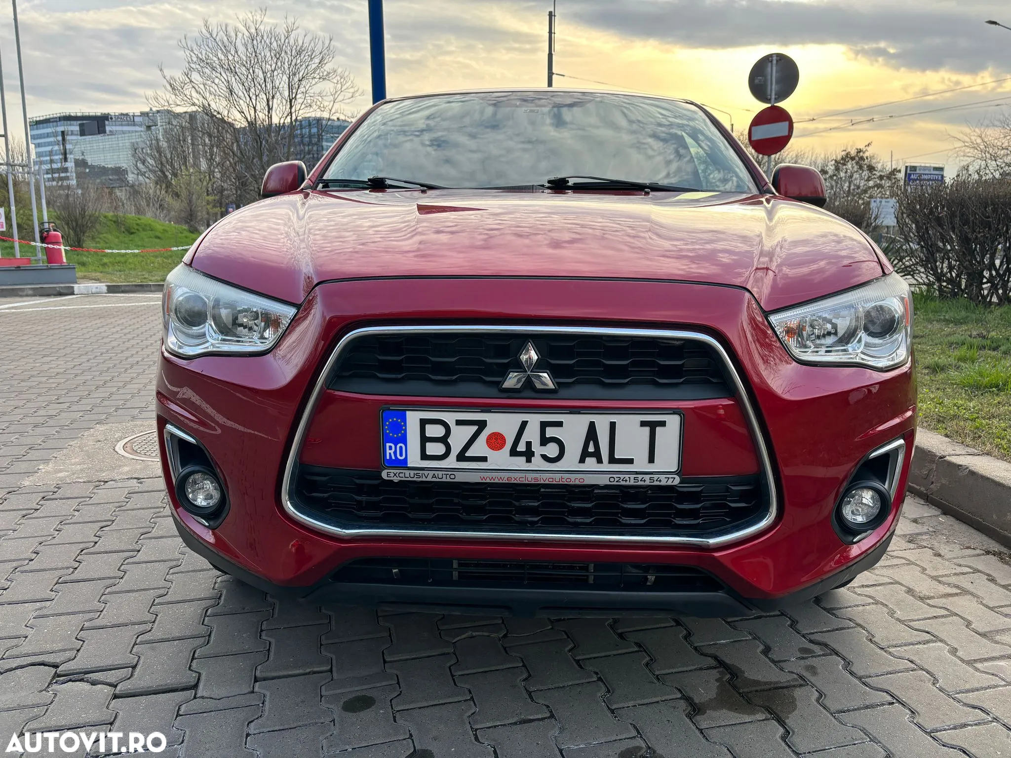 Mitsubishi ASX - 3