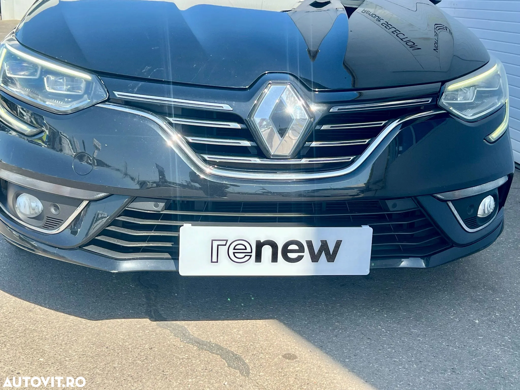 Renault Megane TCe Intens - 31