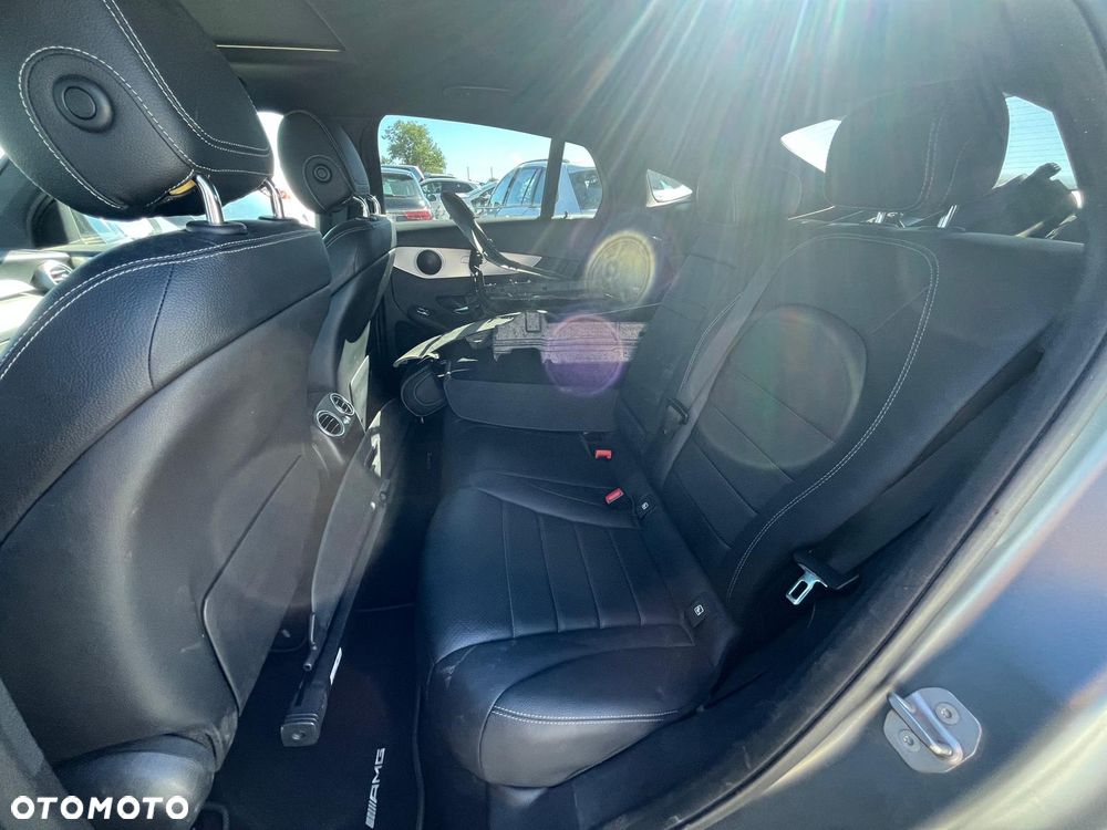 Mercedes-Benz GLC 300 d 4-Matic - 10
