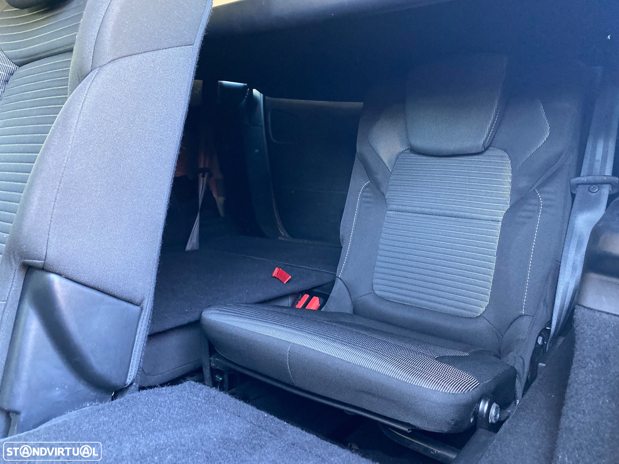 Renault Grand Scénic 1.6 dCi Luxe SS - 19